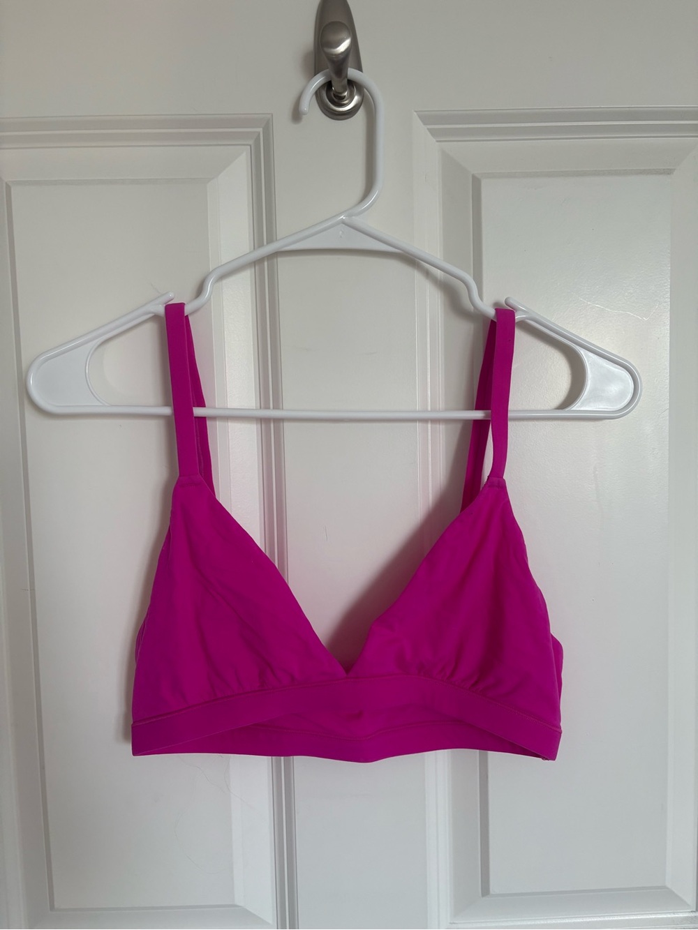 SKIMS V-Neck Soft Bralette